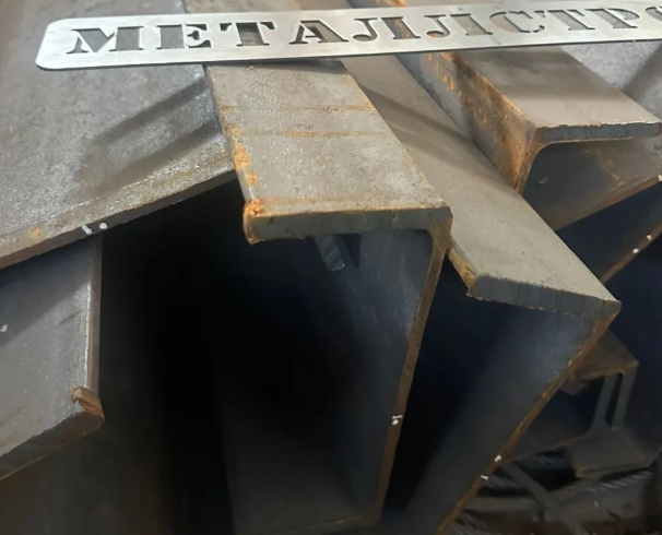 Швеллер 27