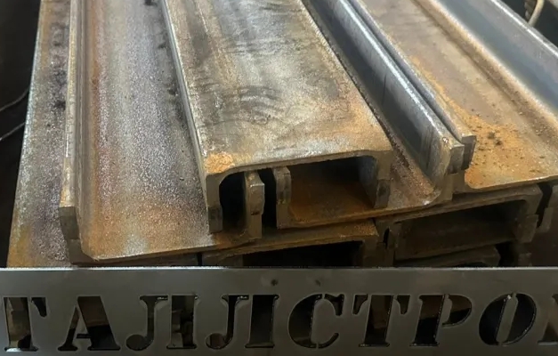 Швеллер с толщиной стенки 7.8 мм