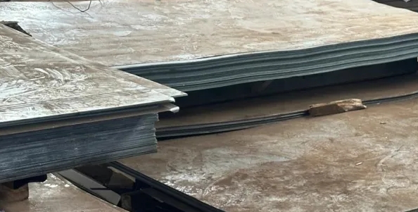 Лист металла толщиной 0.55 мм