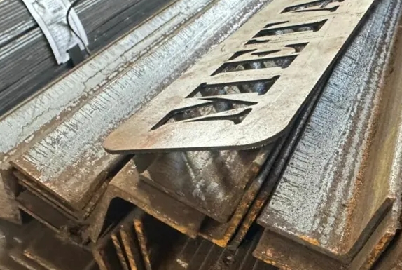 Уголок стальной 3 мм толщиной