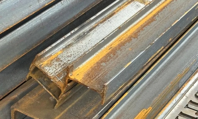 Балка двутавровая в Химках