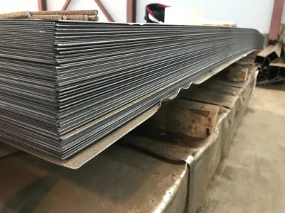 Лист горячекатаный 2х1250х2500 мм