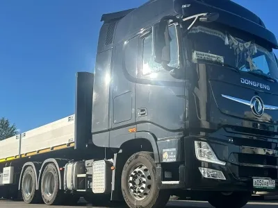 Профильная труба 150х150х8 мм